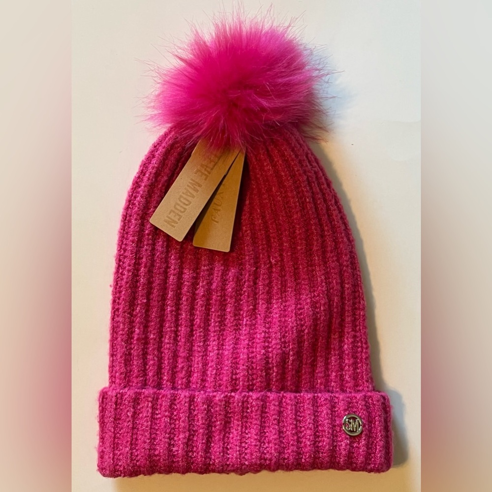 STEVE MADDEN Pink Beanie NEW!